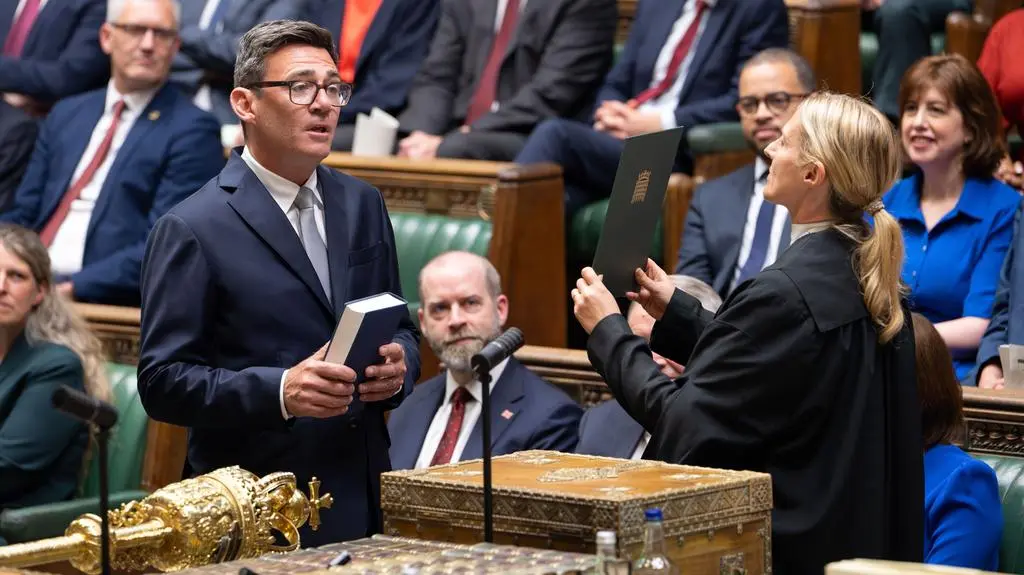 Andy Burnham w Izbie Gmin