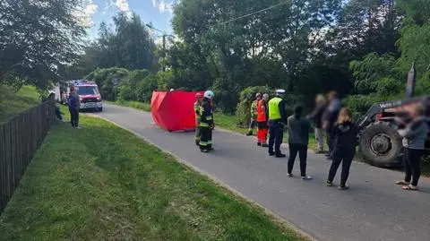 Traktor potrącił śmiertelnie rowerzystę