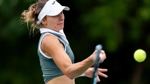 Cztery godziny przerwy, dwie godziny meczu. Linette walczyła do końca