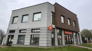 Urząd pocztowy numer 1 w Zgierzu, został przeniesiony do nowego budynku przy ulicy Łęczyckiej