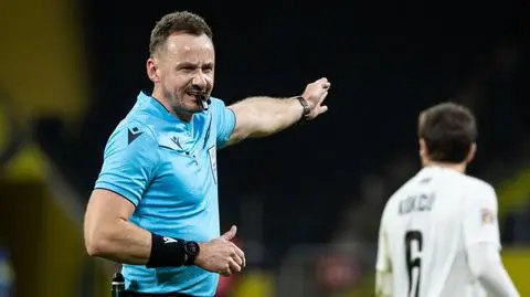 "Jak to możliwe? To chore!". Szwedzi wściekli na polskich sędziów