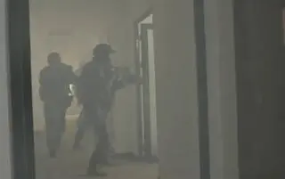Akcja funkcjonariuszy Wydziału Operacji Pościgowych CBŚP, Wydziału Bojowego CBŚP oraz warszawskiego Zarządu CBŚP