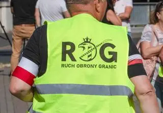 Zatrzymał do kontroli dwóch obcokrajowców. Grozi mu rok więzienia