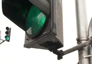 Poszukiwany czerwoną notą wpadł, bo stał na zielonym