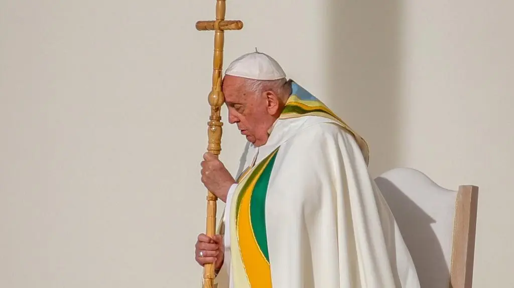 Papież Franciszek uprościł rytuał papieskiego pochówku 