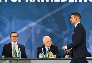 "Prezes robi to bardzo sprytnie", "wie, że będzie grał na siebie"