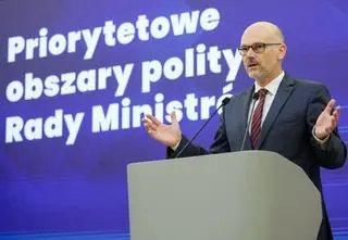 Rząd mówi o 58 priorytetach, dziennikarka pyta: czy je poznamy?