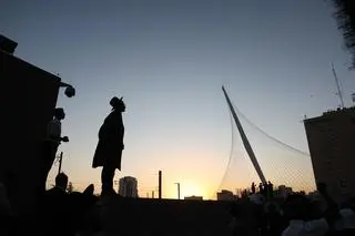 Protest ultraortodoksyjnych Żydów przeciwko poborowi do wojska w Jerozolimie