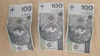Chciały zapłacić w sklepie banknotami z napisem falsyfikat