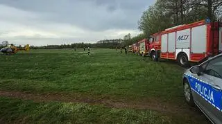 Motocyklista przewrócił się na drodze polnej 