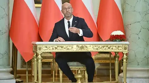imageTitle