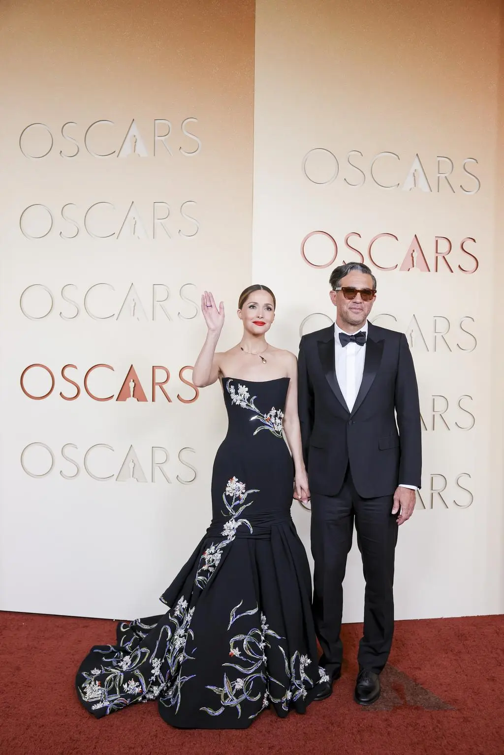 Rose Byrne - Bobby Cannavale