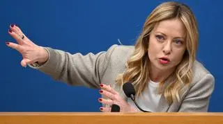Giorgia Meloni na piątkowej konferencji