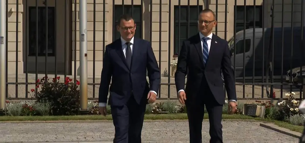 Spotkanie Tusk - Nawrocki. Konferencja rzecznika rządu. Oglądaj na żywo