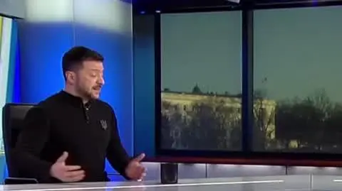 0103N090X ZELENSKI FOX