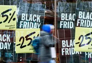 "Głupotą byłoby nie skorzystać, ale interesem życia byłoby nie kupować"