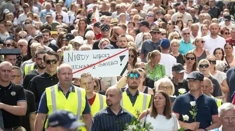 Toruń. Marsz milczenia po zabójstwie 24-letniej Klaudii