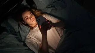 72 proc. nastolatków miało kontakt z towarzyszami AI, a ponad połowa korzysta z takich aplikacji regularnie