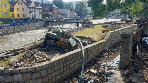 Zniszczona infrastruktura gazowa w Lądku-Zdroju