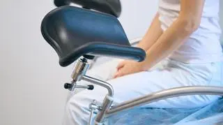 Idealna wizyta u ginekologa. "Wtedy mogłybyśmy się otwierać jak stokrotki do słońca" 