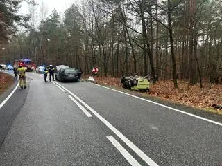 Zderzenie trzech samochodów w Ryczówku pod Olkuszem