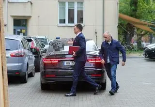 Hołownia przesłuchany w sprawie "zamachu stanu"