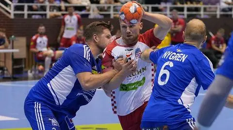 Szwedzi znów za silni. Komplikuje się sytuacja Chrobrego