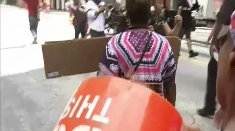 Protesty przeciw polityce zero tolerancji