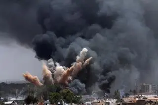 Bombardowanie Trypolisu przez siły NATO, czerwiec 2011 roku