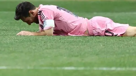 Drużyna Messiego na deskach. PSG w ćwierćfinale