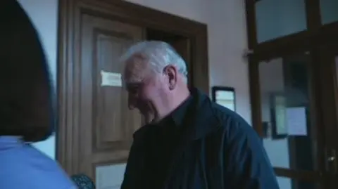 Klatka kluczowa-279826