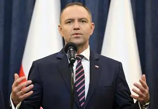 Prerogatywy prezydenta. Czy Karol Nawrocki może zachowywać się jak "Król Słońce"?