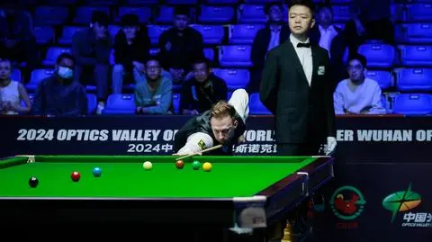 Pogrom Anglików w Wuhanie. Trump ostatnim na placu boju