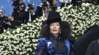 Angela Bassett