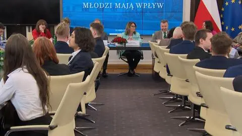 "Chcemy, by traktowano nas poważnie". Młodzi mówią, czego oczekują. Oglądaj na żywo 