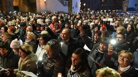 Kraków pożegnał Cohena. Polskie "Hallelujah" na rynku