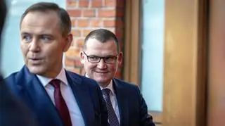 Karol Nawrocki i Paweł Szefernaker podczas kampanii wyborczej