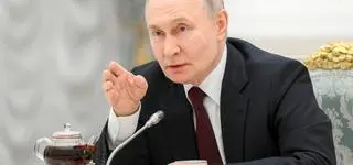 Krok Trumpa, Putin zaciera ręce. "Zła decyzja"