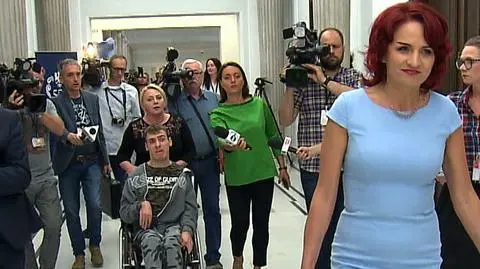 Iwona Hartwich w Sejmie, Bernadeta Krynicka już nie. Kim są nowi posłowie?
