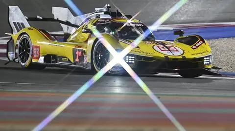 Genialny start Roberta Kubicy. Jego zespół o krok od zwycięstwa