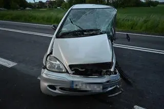 Trzy osoby trafiły do szpitala po zderzeniu