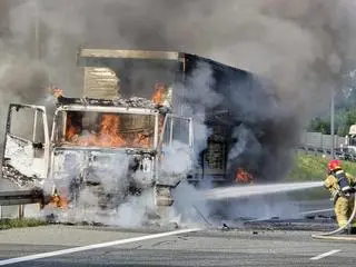 Pożar ciężarówki na autostradzie A4