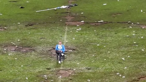 Szokujący efekt dzikiej radości. Słynny stadion jak "wysypisko śmieci"