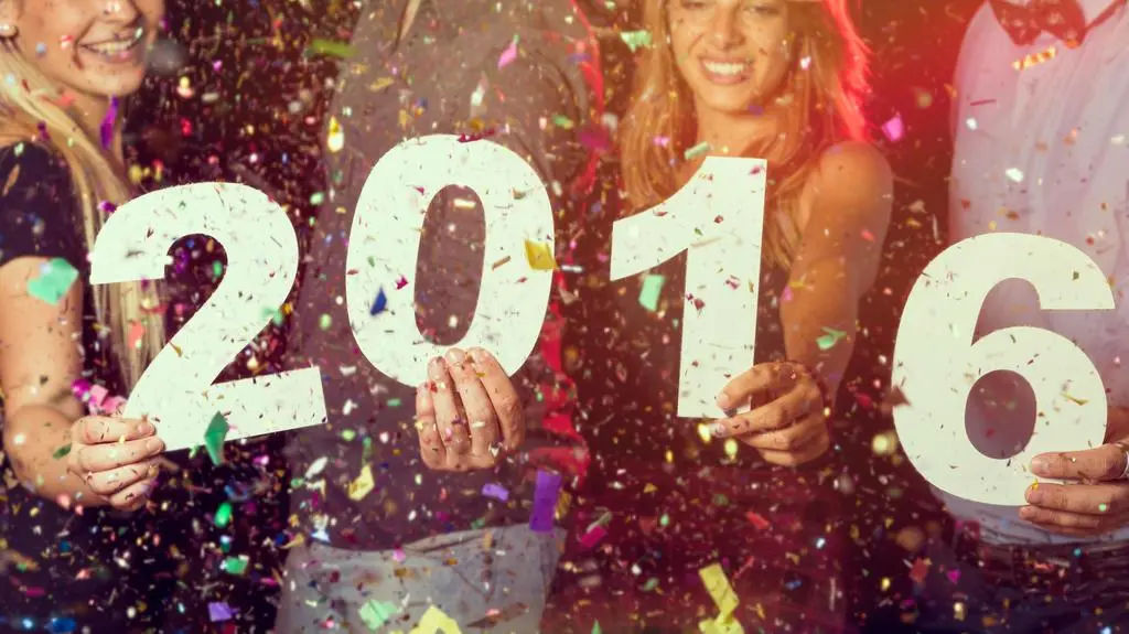 2016 rok shutterstock_328969724