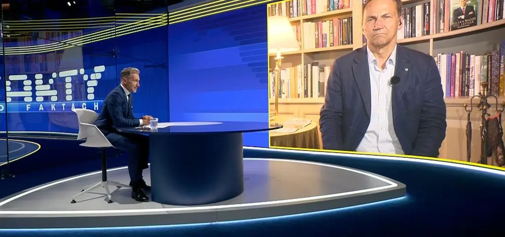 Sikorski: Ukraina nie zamierza kapitulować tylko dlatego, że ktoś jej każe