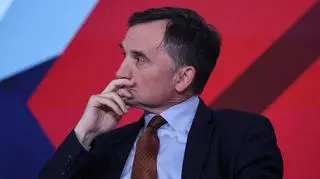 Ziobro "ukrywając się, potwierdza swoją winę"