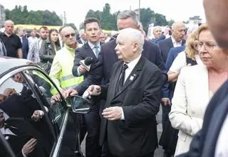 "On puka od spodu". Po słowach Kaczyńskiego o "śmieciach"