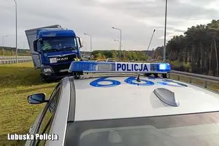 Kierowca pomylił wjazd na ekspresówkę i chciał jechać pod prąd