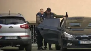 W sobotę podejrzanych doprowadzono do sądu