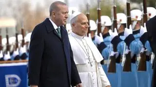 Papież Leon XIV w Ankarze z prezydentem Turcji Recepem Tayyipem Erdoganem